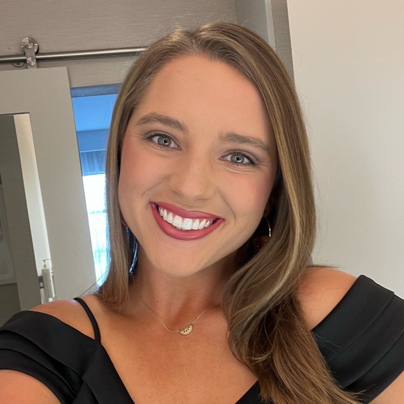 tori_hobbs